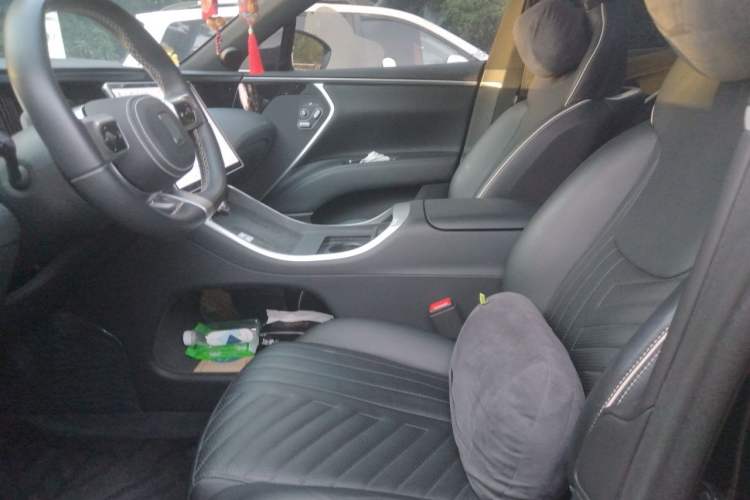 Used Avatr 11 2023 Harmony 90° Luxury Edition Left Front Seat