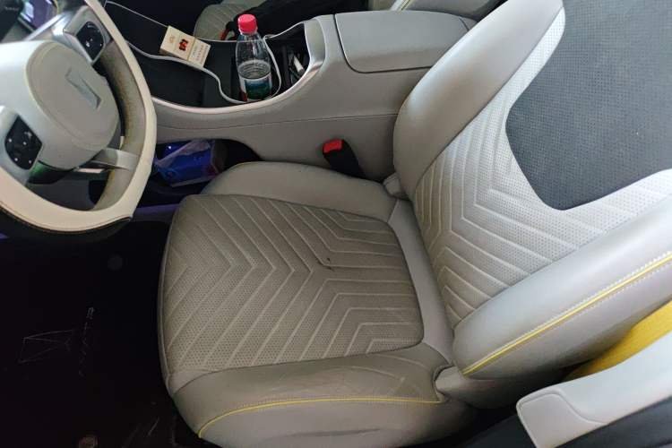 Used Avatr 11 2023 Harmony 90-degree Rear-wheel Drive Edition Left Front Seat