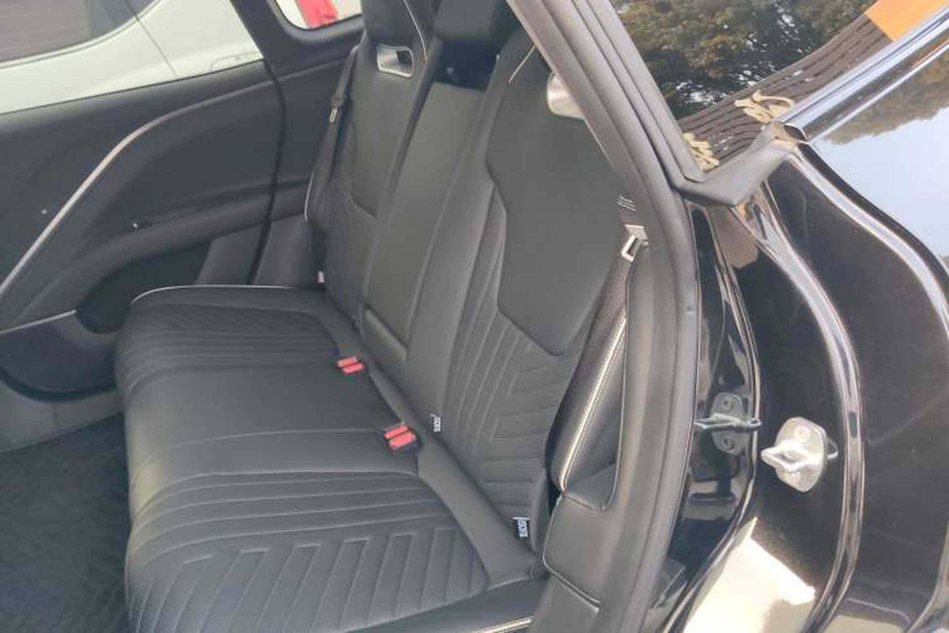 Used Avatr 11 2023 Harmony 90° Luxury Edition Left Rear Seat