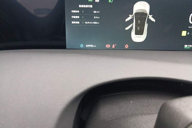 Used Avatr 11 2023 HarmonyOS Edition Smart Enjoyment Upgrade Model 90-Degree Luxury Edition Odometer Close Up