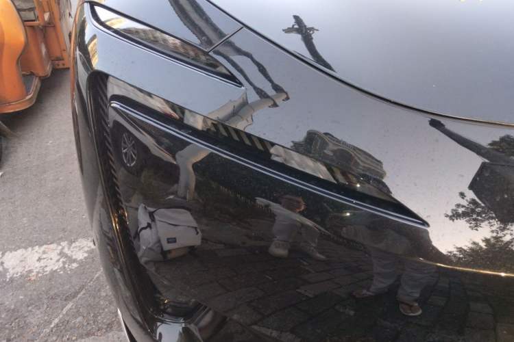 Used Avatr 11 2023 Harmony 90° Luxury Edition Right Front Headlight