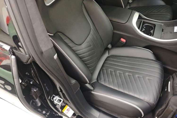 Used Avatr 11 2023 HarmonyOS Edition Smart Enjoyment Upgrade Model 90-Degree Luxury Edition Right Front Seat