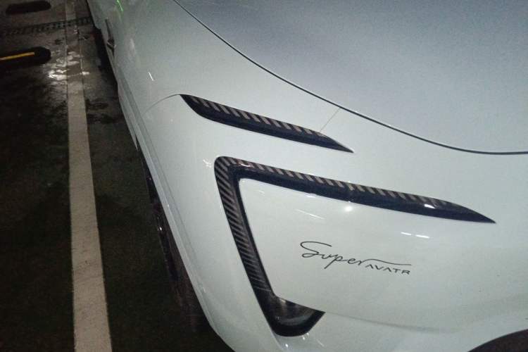 Used Avatr 11 2023 Long-Range Single-Motor Version 5 Seats Right Front Headlight