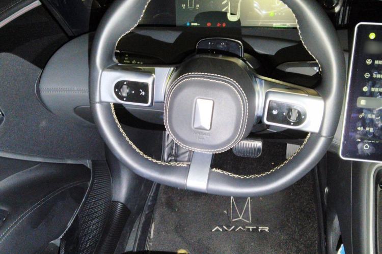 Used Avatr 11 2023 Harmony 90-degree Rear-wheel Drive Edition Steering Wheel