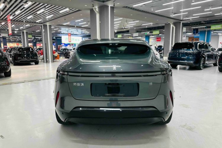 Used Avatr 11 2023 Harmony 90-degree Rear-wheel Drive Edition Exterior 2