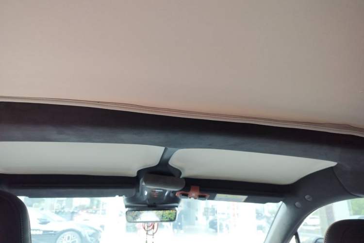 Used Avatr 11 2023 Long-Range Single-Motor Version 5 Seats Headliner
