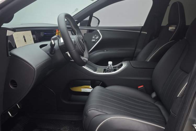 Used Avatr 11 2023 Harmony 90° Four-Wheel Drive Version Interior 1