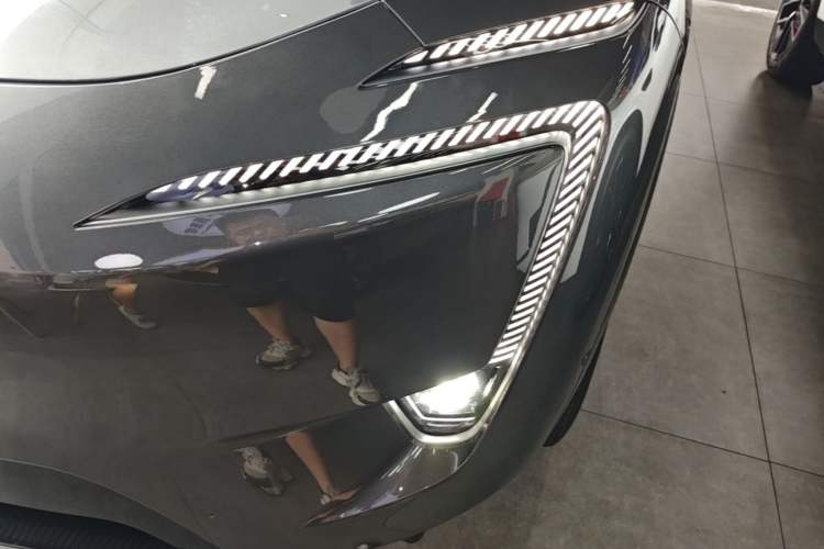 Used Avatr 11 2023 Harmony 90-degree Rear-wheel Drive Edition Left Front Headlight