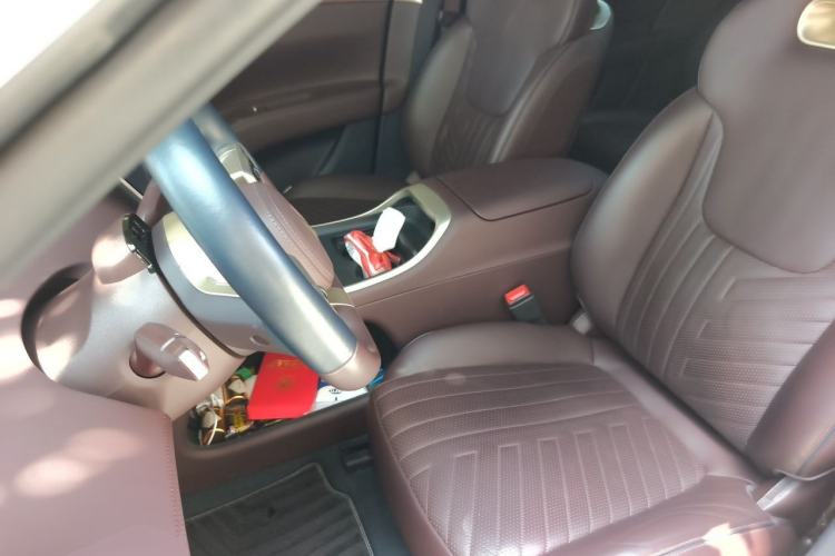 Used Avatr 11 2023 Harmony 116° Luxury Edition Left Front Seat