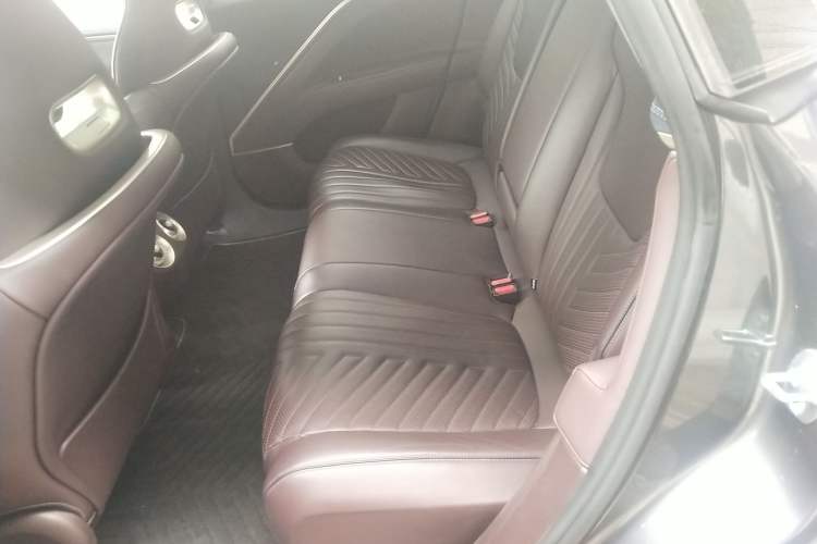 Used Avatr 11 2023 Harmony 90° Luxury Edition Left Rear Seat