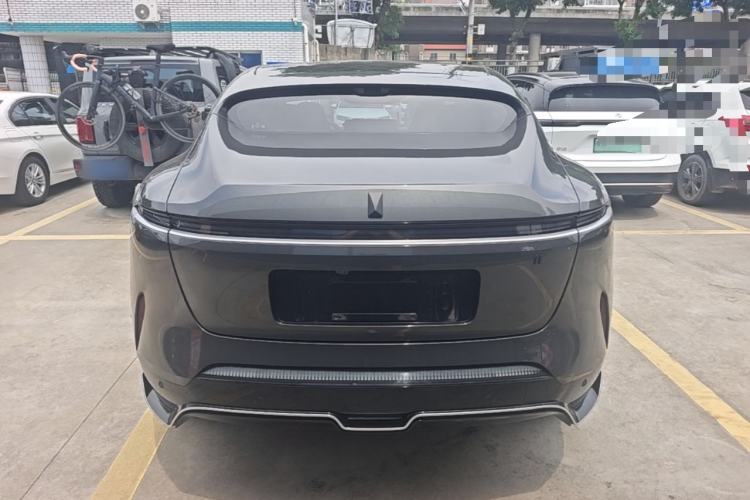 Used Avatr 11 2023 HarmonyOS Version Smart Enjoyment Upgrade Model 90-Degree Rear-Wheel Drive Edition Rear