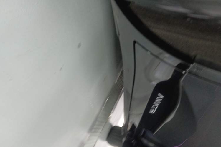 Used Avatr 11 2023 Harmony 90-degree Rear-wheel Drive Edition Right Side Sill