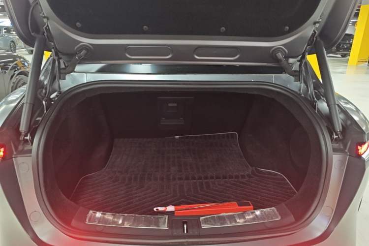 Used Avatr 11 2023 Harmony 90° Four-Wheel Drive Version Trunk