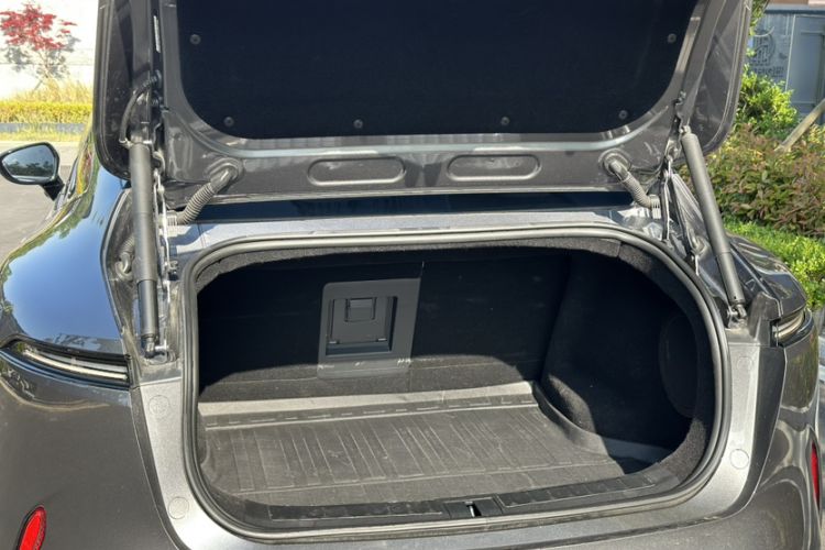 Used Avatr 11 2023 Harmony 90-degree Rear-wheel Drive Edition Trunk
