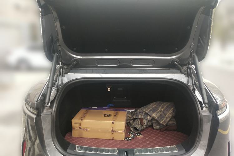Used Avatr 11 2023 Harmony 90° Luxury Edition Trunk