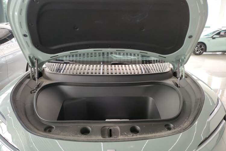 Used Avatr 11 2023 Harmony 90-degree Rear-wheel Drive Edition Engine Bay