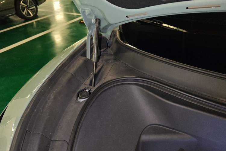 Used Avatr 11 2023 Harmony 90° Luxury Edition Engine Bay Right
