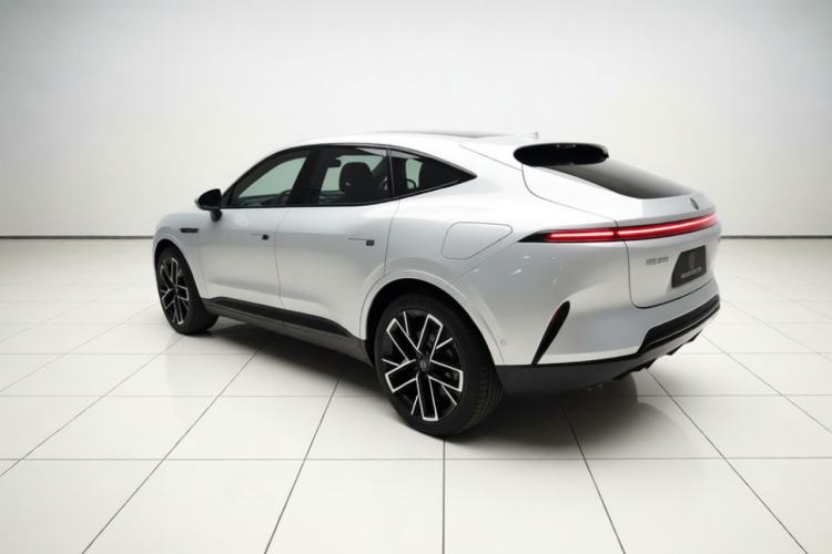 Used Avatr 11 2023 Harmony 90-degree Rear-wheel Drive Edition Exterior 3