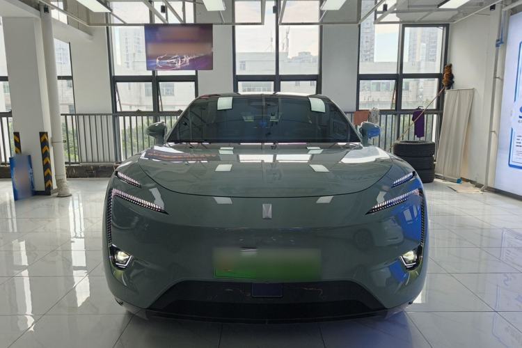 Used Avatr 11 2023 HarmonyOS Version Smart Enjoyment Upgrade Model 90-Degree Rear-Wheel Drive Edition Front