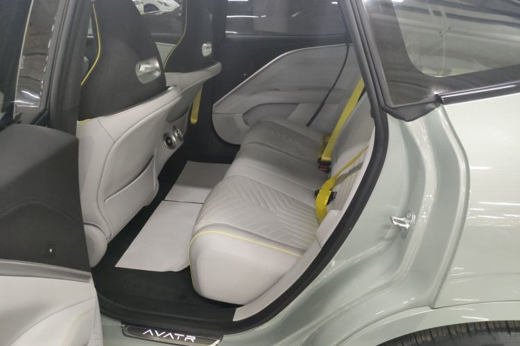 Used Avatr 11 2023 Harmony 90-degree Rear-wheel Drive Business Edition Interior 4