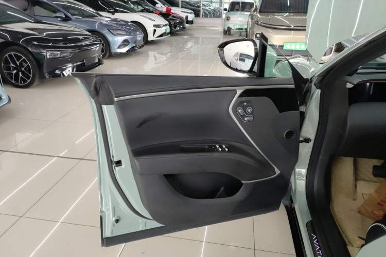 Used Avatr 11 2023 Harmony 90-degree Rear-wheel Drive Edition Interior 7