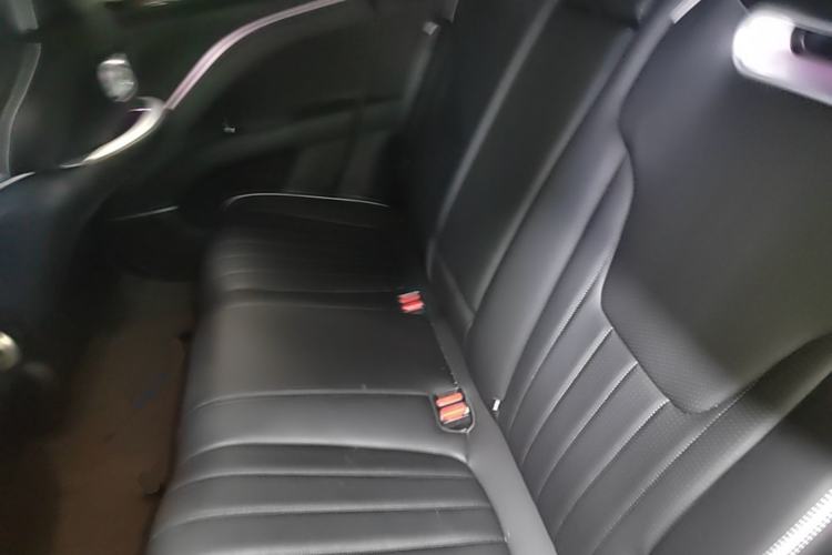 Used Avatr 11 2023 Harmony 90-degree Rear-wheel Drive Edition Left Rear Seat