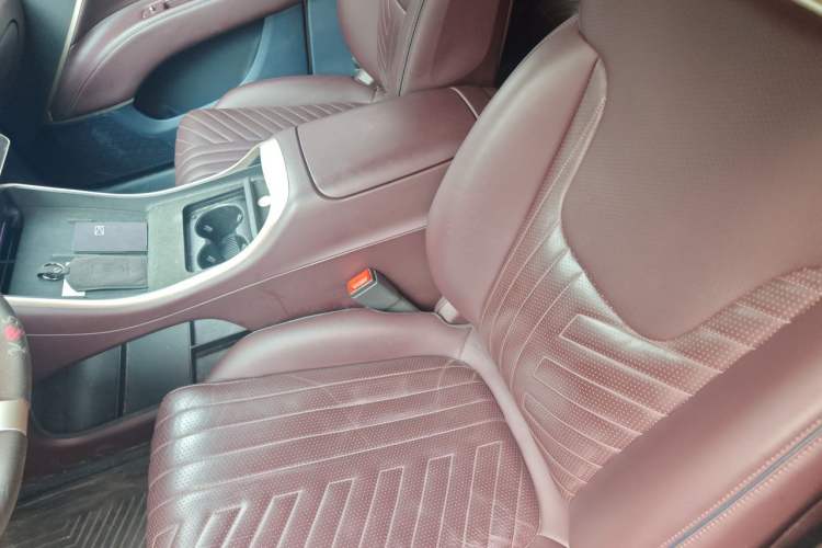 Used Avatr 11 2023 Long-Range Single-Motor Version 5 Seats Left Front Seat
