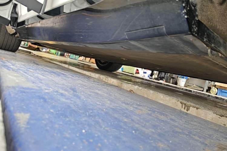 Used Avatr 11 2023 Long-Range Single-Motor Version 5 Seats Left Side Sill