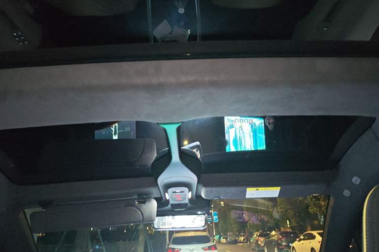 Used Avatr 11 2023 Harmony 90° Four-Wheel Drive Version Headliner