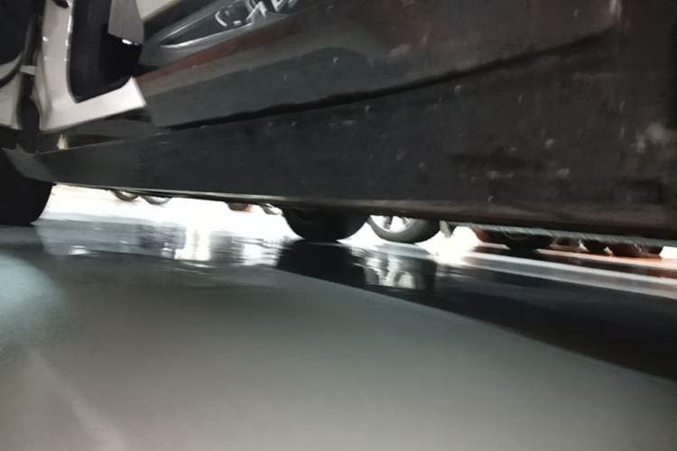 Used Avatr 11 2023 Harmony 90-degree Rear-wheel Drive Edition Left Side Sill