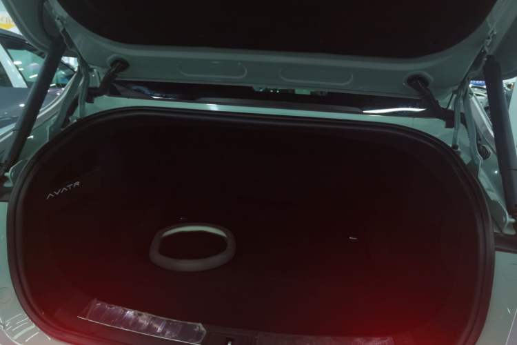 Used Avatr 11 2023 Harmony 116° Luxury Edition Trunk