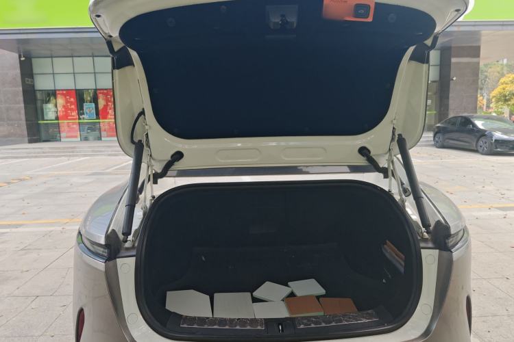 Used Avatr 11 2023 Harmony 90-degree Rear-wheel Drive Business Edition Trunk