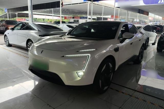 Used Avatr 11 2023 HarmonyOS Version Smart Enjoyment Upgrade Model 90-Degree Rear-Wheel Drive Edition