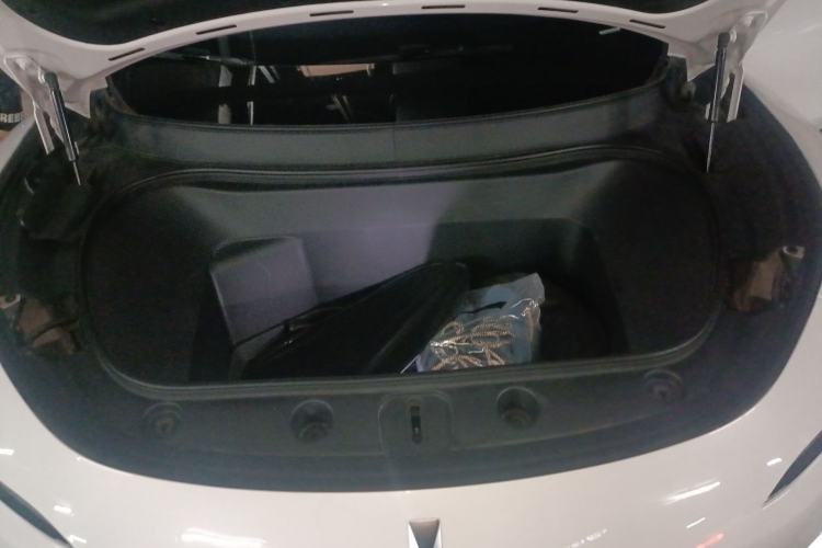 Used Avatr 11 2023 Harmony 90-degree Rear-wheel Drive Business Edition Engine Bay