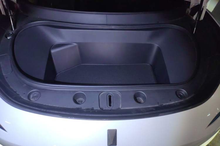 Used Avatr 11 2023 Harmony 116° Rear-Wheel Drive Version Engine Bay