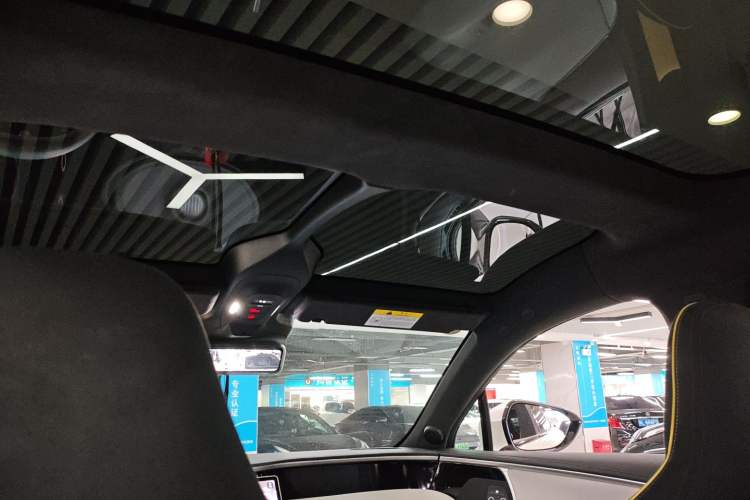 Used Avatr 11 2023 Harmony 116° Luxury Edition Headliner