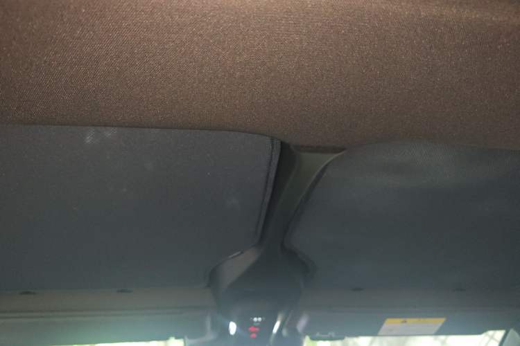 Used Avatr 11 2023 Long-Range Single-Motor Version 5 Seats Headliner
