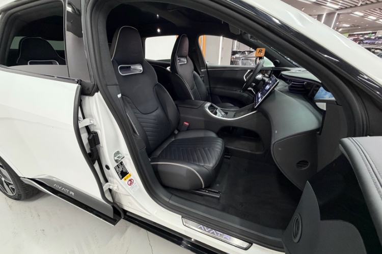Used Avatr 11 2023 Harmony 90° Luxury Edition Interior 3