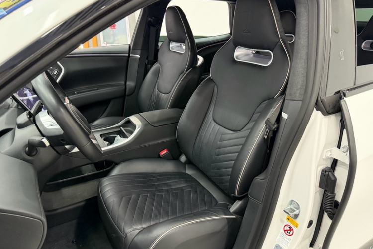 Used Avatr 11 2023 Harmony 90° Luxury Edition Interior 4