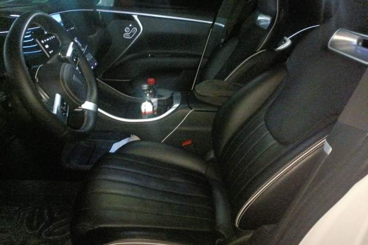 Used Avatr 11 2023 Harmony 90-degree Rear-wheel Drive Business Edition Left Front Seat