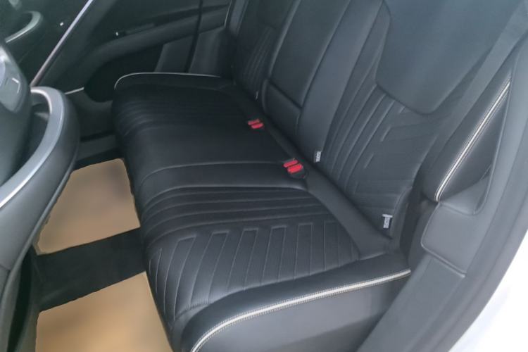 Used Avatr 11 2023 Harmony 90° Luxury Edition Left Rear Seat
