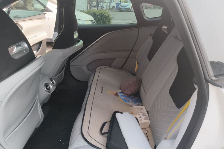 Used Avatr 11 2023 Harmony 90-degree Rear-wheel Drive Edition Left Rear Seat