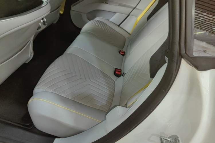 Used Avatr 11 2023 Long-Range Single-Motor Version 5 Seats Left Rear Seat