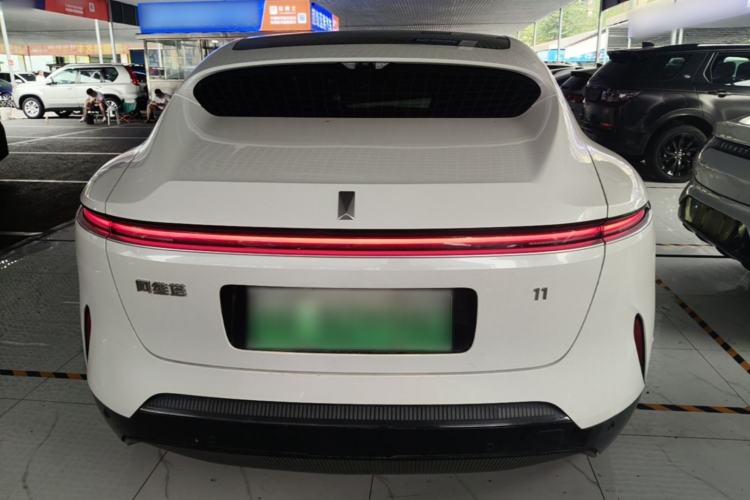 Used Avatr 11 2023 HarmonyOS Version Smart Enjoyment Upgrade Model 90-Degree Rear-Wheel Drive Edition Rear