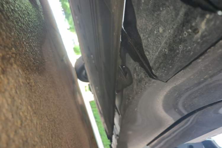 Used Avatr 11 2023 Harmony 90-degree Rear-wheel Drive Edition Right Side Sill