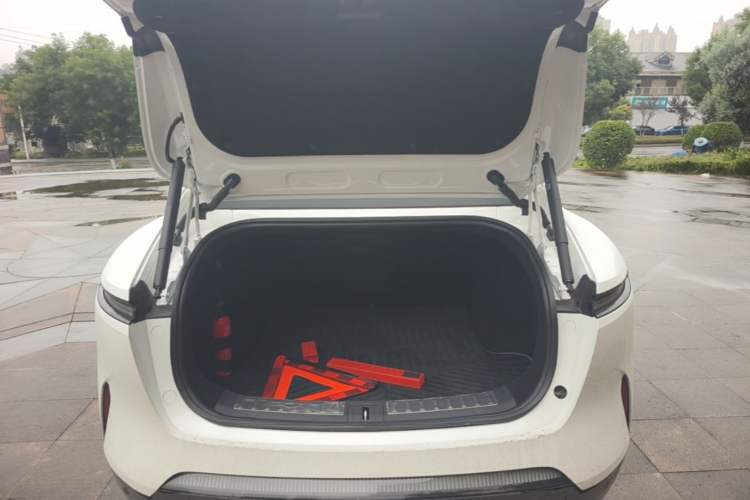 Used Avatr 11 2023 Harmony 90-degree Rear-wheel Drive Edition Trunk