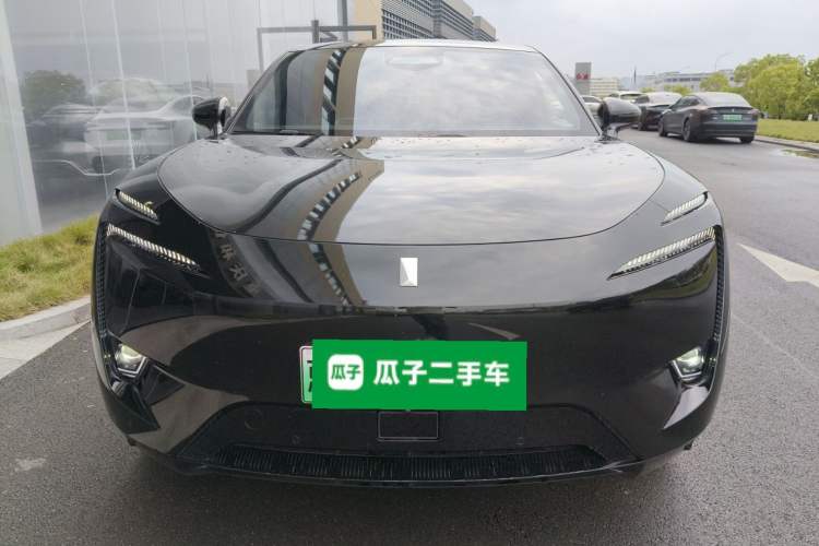 Used Avatr 11 2024 630 Rear-Wheel Drive Edition with Three Lasers Front