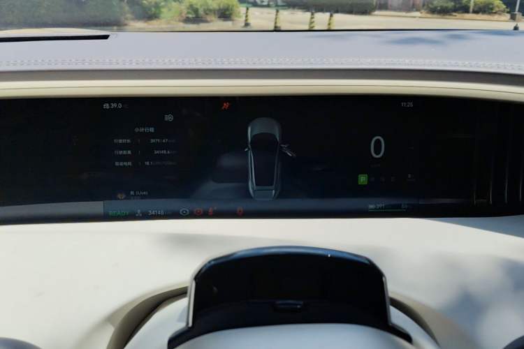 Used Avatr 11 2024 630 Rear-Wheel Drive Edition with Three Lasers Instrument Cluster