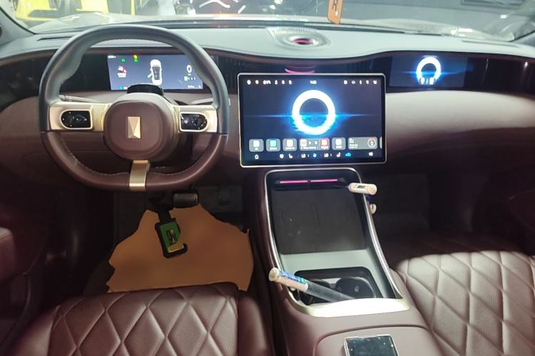 Used Avatr 11 2024 730 Luxury Edition with Three Lasers and Rear-Wheel Drive Center Console