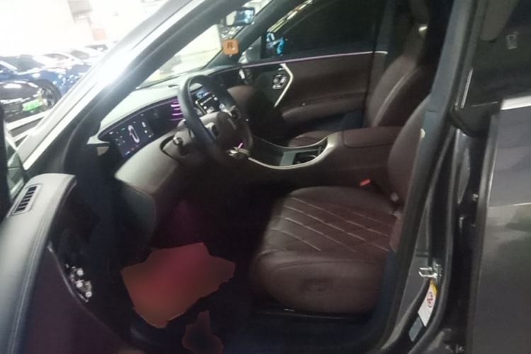 Used Avatr 11 2024 730 Luxury Edition with Three Lasers and Rear-Wheel Drive Driver Seat